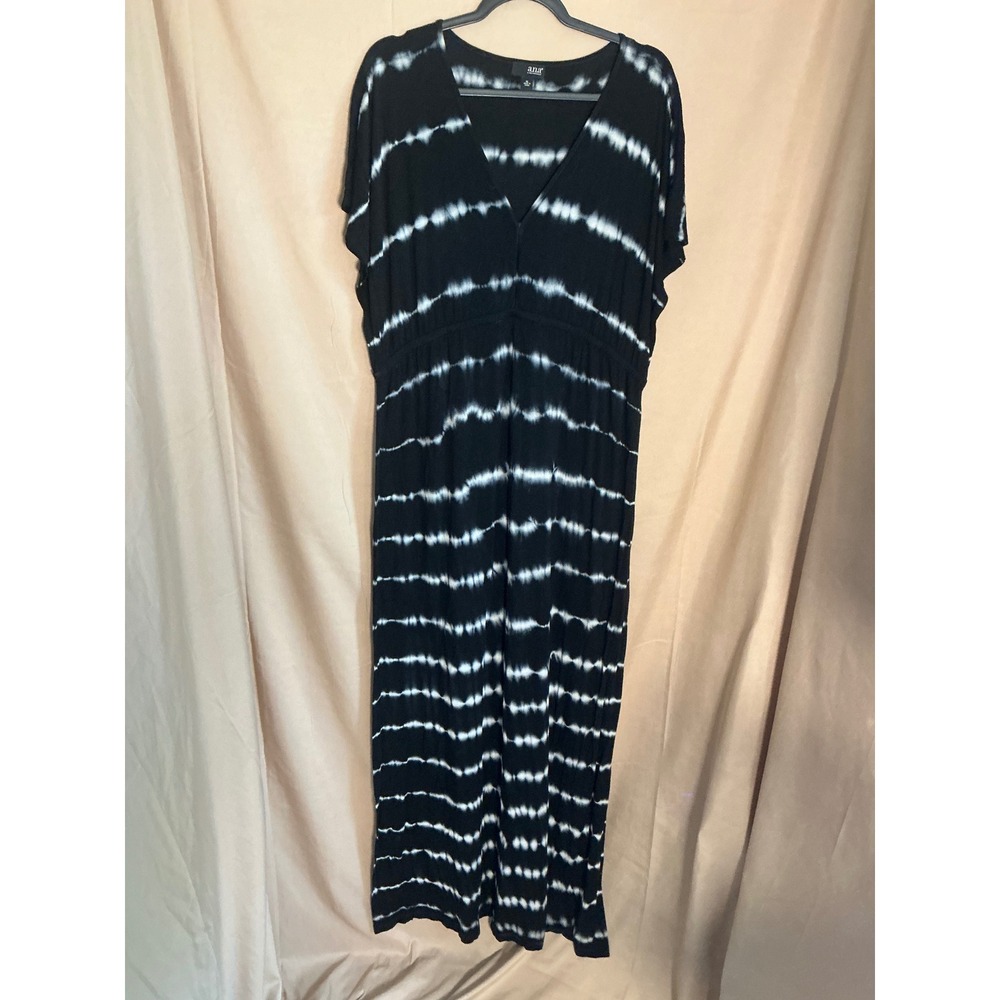a.n.a Maxi Dress Womens XL Black White Excellent Tie Dye V-Neck Empire Waist